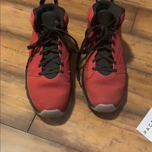 air jordan lift off gym